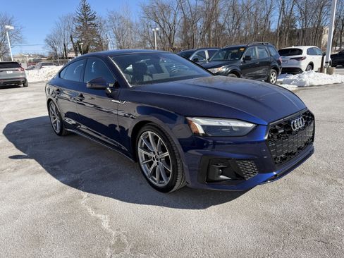 Used 2025 Audi A5 2.0T Premium Plus image 3