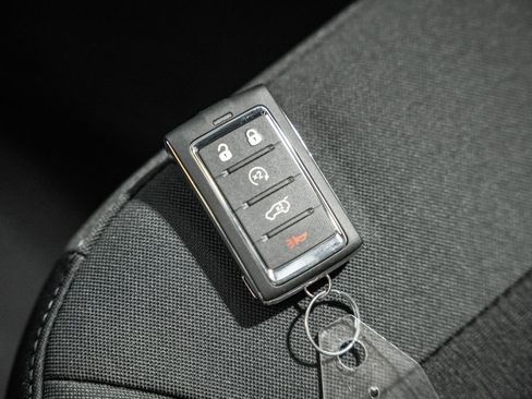 New 2025 Jeep Grand Cherokee Laredo X image 39