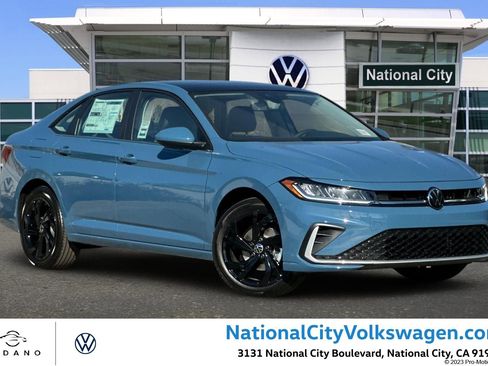 New 2026 Volkswagen Jetta SE FWD image 1