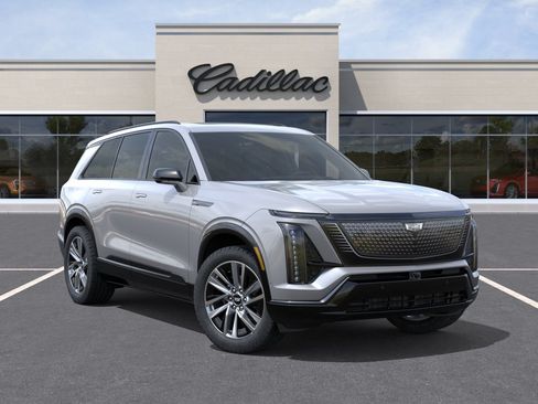 New 2027 Cadillac Vistiq Luxury w/ LPO, Floor Liner Package AWD/4WD image 7