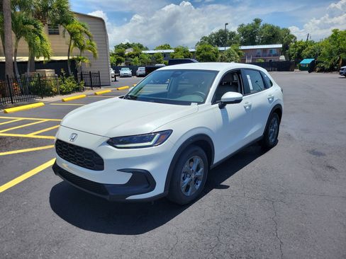 New 2027 Honda HR-V LX image 9