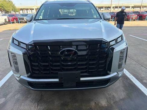 Used 2025 Hyundai Palisade SEL FWD image 17