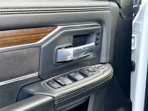 Used 2024 RAM 2500 Laramie image 17