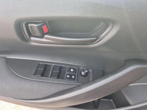 Used 2024 Toyota Corolla LE image 7