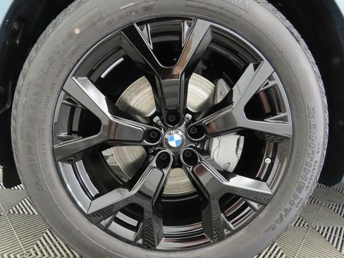 New 2026 BMW X7 xDrive40i w/ Premium Package image 30