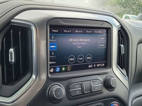 Used 2022 Chevrolet Silverado 1500 RST w/ Safety Package AWD/4WD image 25