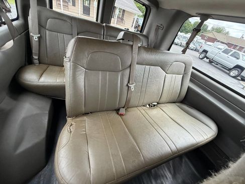 Used 2014 Chevrolet Express 3500 LS image 13