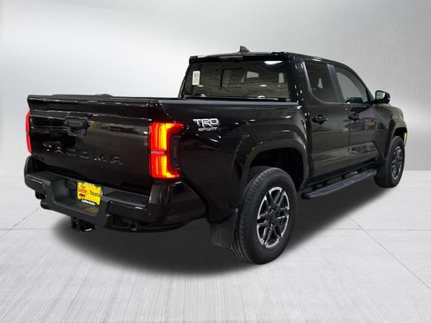 Certified 2024 Toyota Tacoma TRD Sport w/ TRD Sport Premium Package AWD/4WD image 6