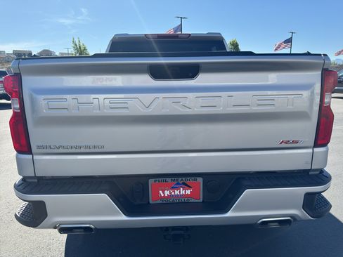 Used 2022 Chevrolet Silverado 1500 RST w/ Z71 Off-Road Package AWD/4WD image 3
