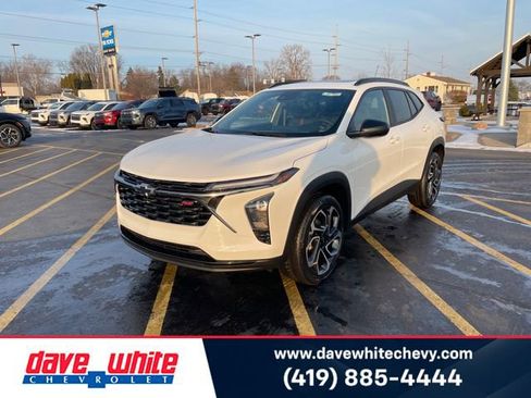 New 2026 Chevrolet Trax RS w/ Sunroof Package image 1