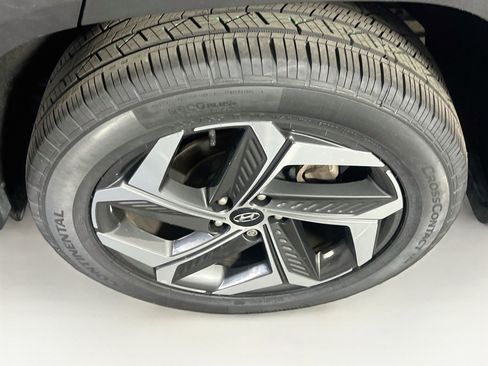 Used 2023 Hyundai Tucson Limited w/ Winter Package AWD/4WD image 32