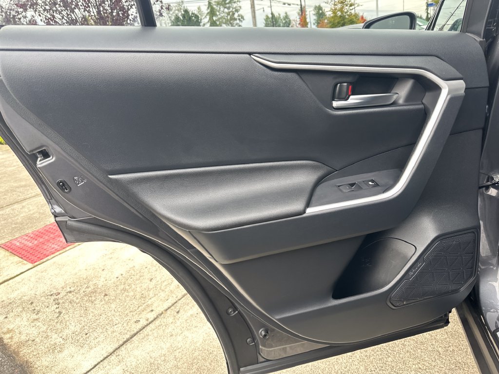 Used 2025 Toyota RAV4 SE w/ Weather & Moonroof Package AWD/4WD image 13