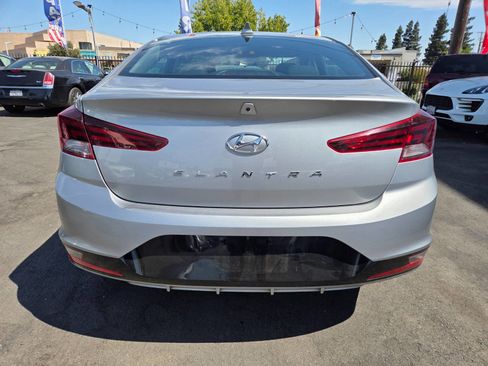 Used 2020 Hyundai Elantra SEL w/ Cargo Package (C1) image 3