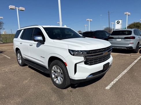 Used 2023 Chevrolet Tahoe Premier image 3