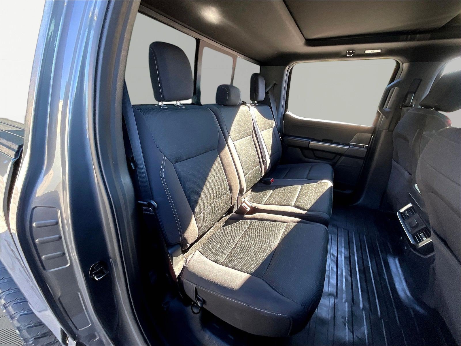 Used 2022 Ford F150 XLT w/ Equipment Group 301A Mid AWD/4WD image 26