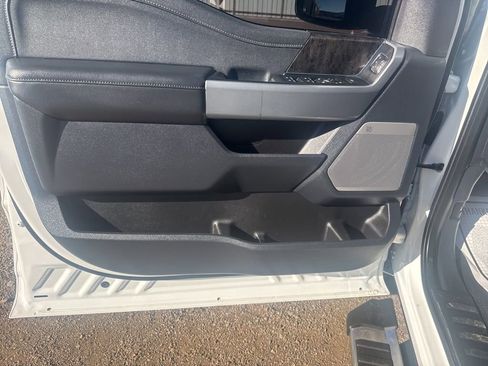 Used 2024 Ford F350 Lariat w/ FX4 Off-Road Package image 11