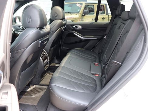 Used 2023 BMW X5 xDrive45e AWD/4WD image 12