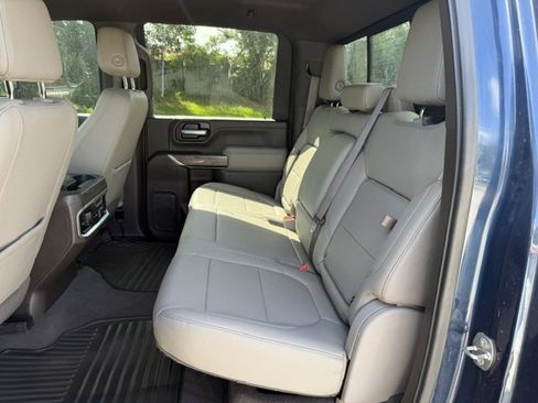 Used 2020 Chevrolet Silverado 2500 LTZ w/ LTZ Convenience Package AWD/4WD image 10