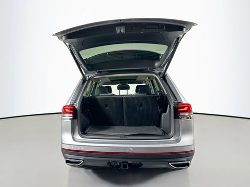 Certified 2025 Volkswagen Atlas SEL image 19