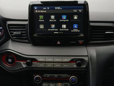 Used 2019 Hyundai Veloster Turbo FWD image 8