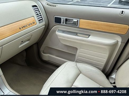 Used 2007 Lincoln MKX AWD image 29