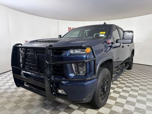 Used 2023 Chevrolet Silverado 2500 LT w/ Z71 Sport Edition AWD/4WD image 4