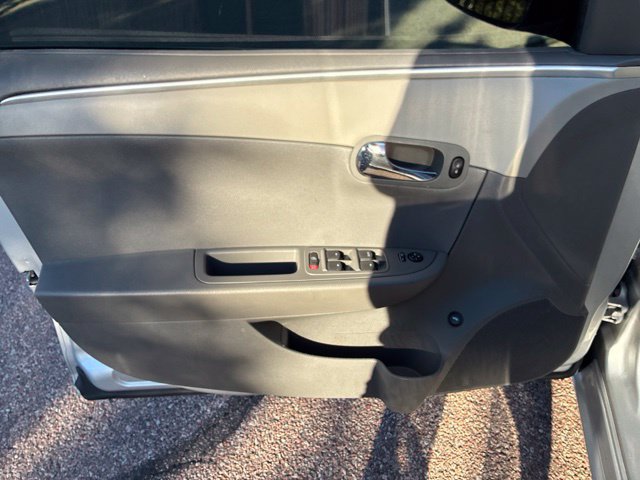 Used 2012 Chevrolet Malibu LS FWD image 14