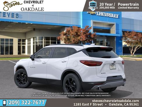 New 2026 Chevrolet Blazer LT w/ Sound & Technology Package FWD image 3