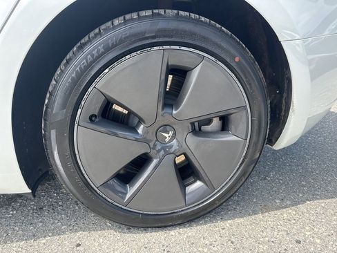 Used 2023 Tesla Model 3 Standard Range RWD image 36