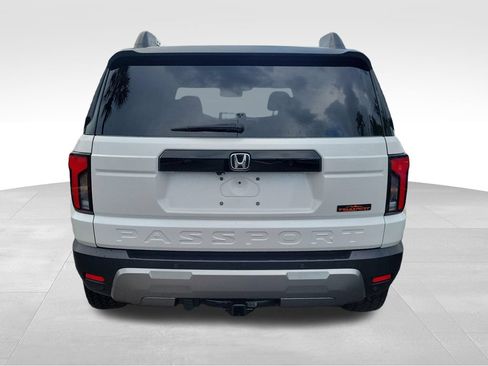 Certified 2026 Honda Passport TrailSport image 9