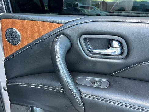 Used 2019 INFINITI QX80 Luxe w/ Cargo Package image 59