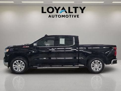 Used 2025 Chevrolet Silverado 1500 LTZ w/ Z71 Off-Road Package AWD/4WD image 2