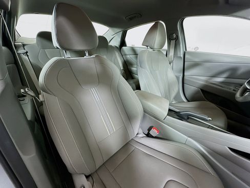 Certified 2024 Hyundai Elantra SEL image 26