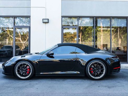 Used 2020 Porsche 911 Carrera 4S AWD/4WD image 9