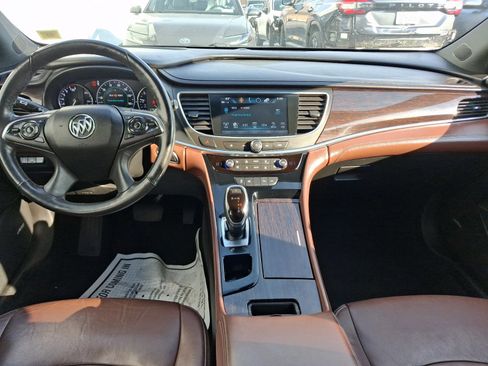 Used 2019 Buick LaCrosse Avenir w/ Driver Confidence Package II image 17