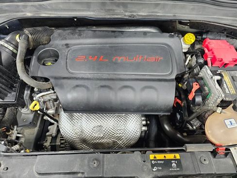 Used 2021 Jeep Renegade Latitude w/ Convenience Group image 35