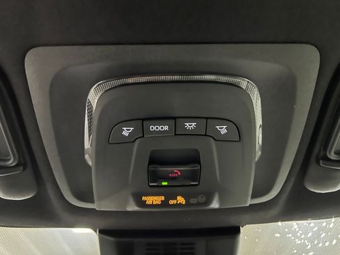 New 2026 Toyota Corolla SE image 25