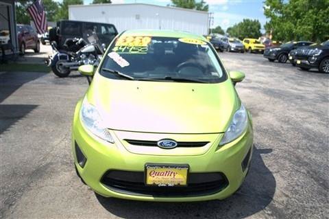 Used 2013 Ford Fiesta SE FWD image 3