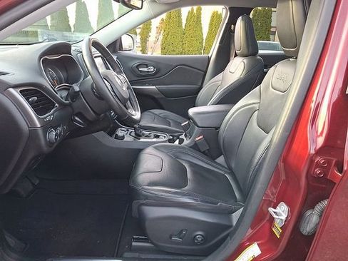 Used 2020 Jeep Cherokee Limited image 14