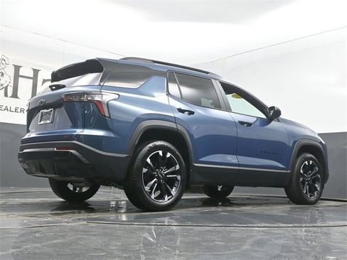 Used 2025 Chevrolet Equinox RS w/ Safety and Technology Package image 33