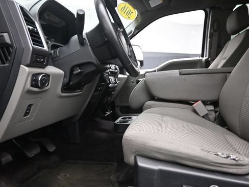Used 2016 Ford F150 XLT w/ Equipment Group 301A Mid AWD/4WD image 15