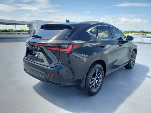Used 2025 Lexus NX 250 FWD w/ Accessory Package (K3) image 7