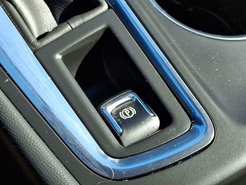 Certified 2024 Chevrolet Equinox LT image 26