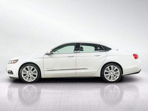 Used 2020 Chevrolet Impala Premier w/ Premier Confidence Package FWD image 2
