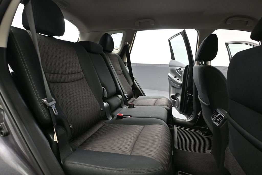 Used 2017 Nissan Rogue S FWD image 31