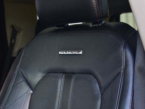 Used 2019 Ford Expedition Platinum AWD/4WD image 20