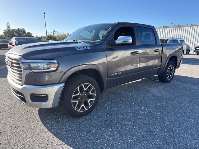 Used 2026 RAM 1500 Laramie AWD/4WD image 7