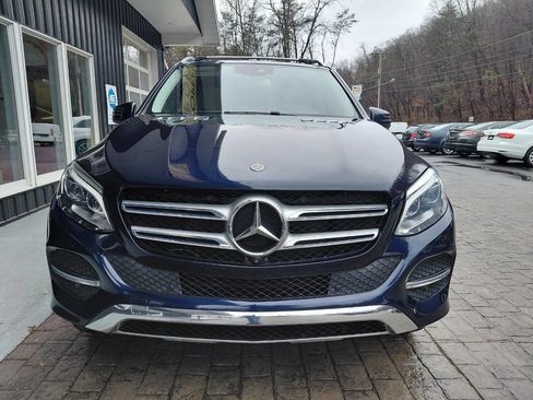 Used 2018 Mercedes-Benz GLE 350 4MATIC w/ Premium 2 Package image 4