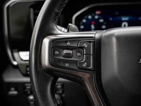 Used 2024 Chevrolet Silverado 1500 High Country w/ Technology Package AWD/4WD image 31