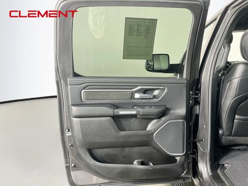 Used 2023 RAM 1500 Laramie AWD/4WD image 32
